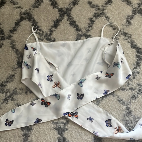 Forever 21 Butterfly Scarf Crop Top Women’s Small - Picture 2 of 2